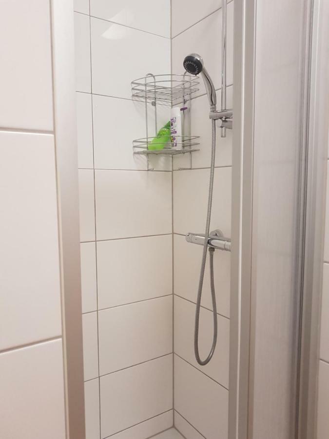 Unterkunft Einfach Und Zentral Érfurt Exterior foto